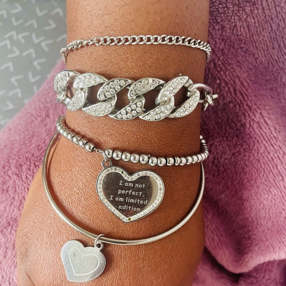 Set of 3 bracelets